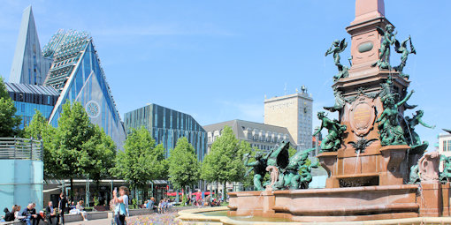 leipzig, Stadtrundgang, Stadtführung, Architektur, Architekturrundgang, Augustusplatz, Mendebrunnen, Universität