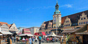 Markttreiben auf dem Markt in Leipzig
