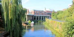 Das Stelzenhaus am Karl-Heine-Kanal in Plagwitz